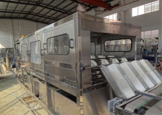 China Edelstahl 5 Gallonen-Wasser-Flaschen-Füllmaschine mit PLC-Touch Screen fournisseur