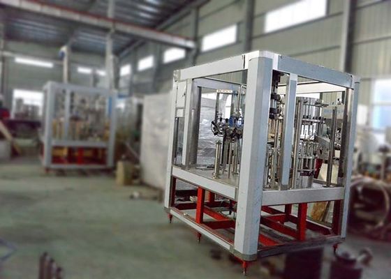 Professionelle automatische Tierfutter-Verpackmaschine der Saft-Füllmaschine-15000B/H fournisseur