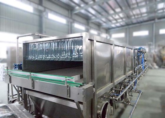 Saft-Füllmaschine-/Glasflaschen-Füllmaschine der Mango-28000BPH fournisseur