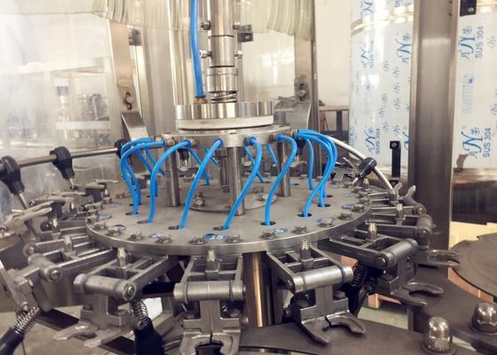 Elektrische Phiolen-flüssige Getränkefüllmaschine, reine Wasser-Füllmaschine für Plastikflasche fournisseur