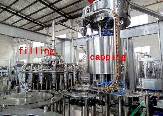 3 in 1 flüssiger Füllmaschine Monoblock fournisseur
